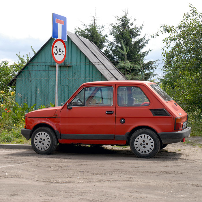 Kleines Auto umme Ecke